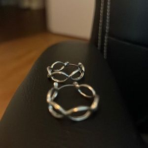 Lil silver hoop earrings